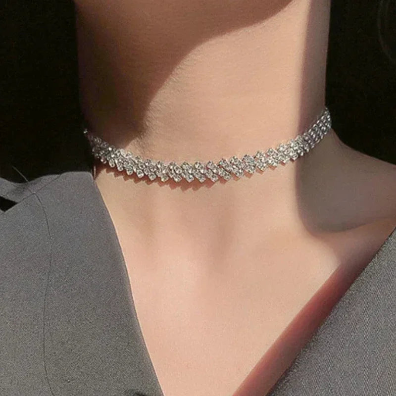 Colar Choker Luxo Strass Completo Geométrico Cristal - Gargantilha Elegante Casamentos Festas